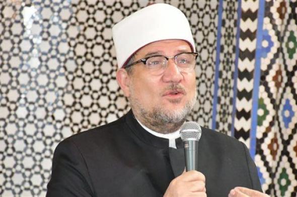 وزير الأوقاف يوضح الحكمة من قرار الدعوة للصلاة على النبي الجمعة المقبلة