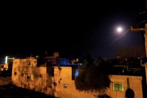 الدفاعات الجوية السورية تتصدى لأهداف إسرائيلية في سماء حمص