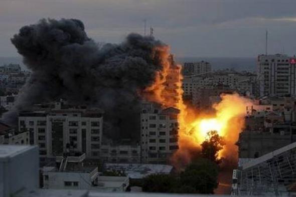 استشهاد وجرح العشرات في قصف إسرائيلي لمنازل مأهول بخانيونس ووسط رفح (فيديو)