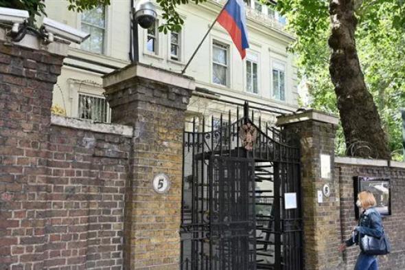 لندن تستدعي سفير روسيا احتجاجا على نشاط خبيث على أراضيها