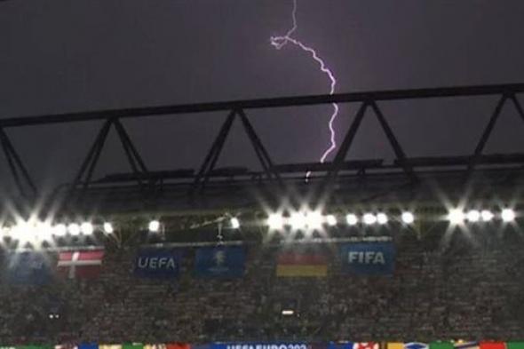 يورو 2024، توقف مباراة ألمانيا والدنمارك بسبب سوء الأحوال الجوية