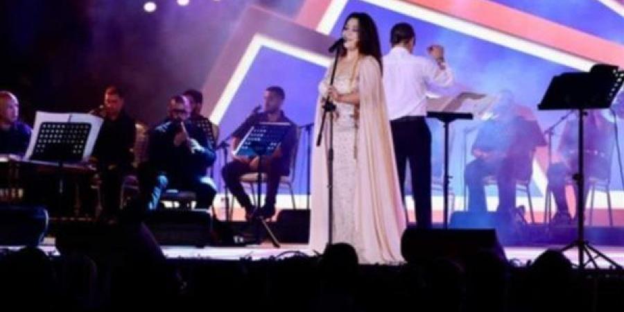 يسرا محنوش تحيي حفل افتتاح مهرجان صفاقس الدولي (صور)