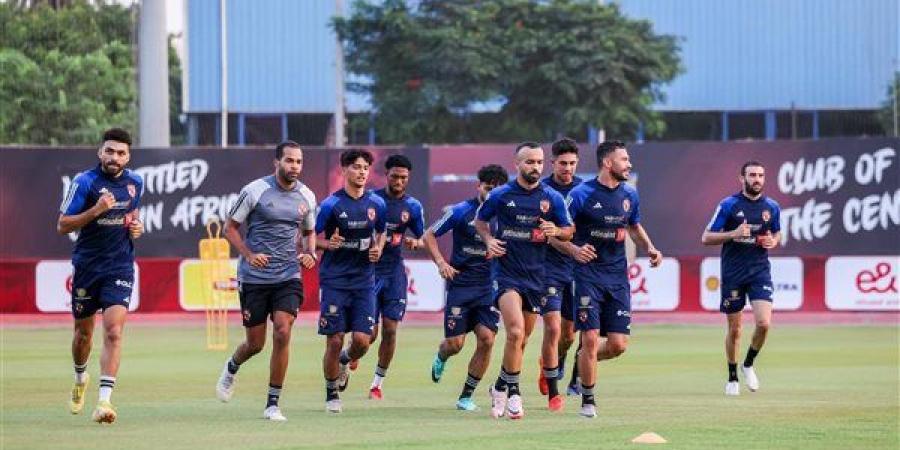 الأهلي يواصل استعداداته لمباراة سيراميكا كليوباترا في الدوري الممتاز