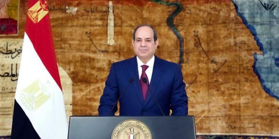 السيسي: دور كبير للقوات المسلحة والشرطة في حماية الأمن القومي لمصر منذ 2011 وحتى اليوم - أخبار كلمتك