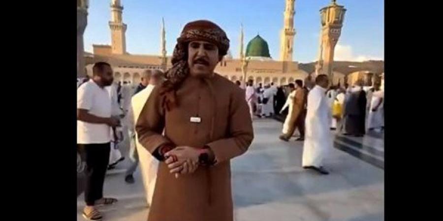 زعم منعه من الصلاة في الروضة الشريفة، عبد الله بالخير يثير الغضب بالسعودية (فيديو) - أخبار كلمتك