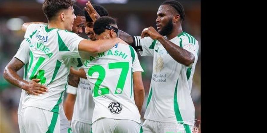 الدوري السعودي، شوط أول سلبي بين أهلي جدة والخليج - أخبار كلمتك