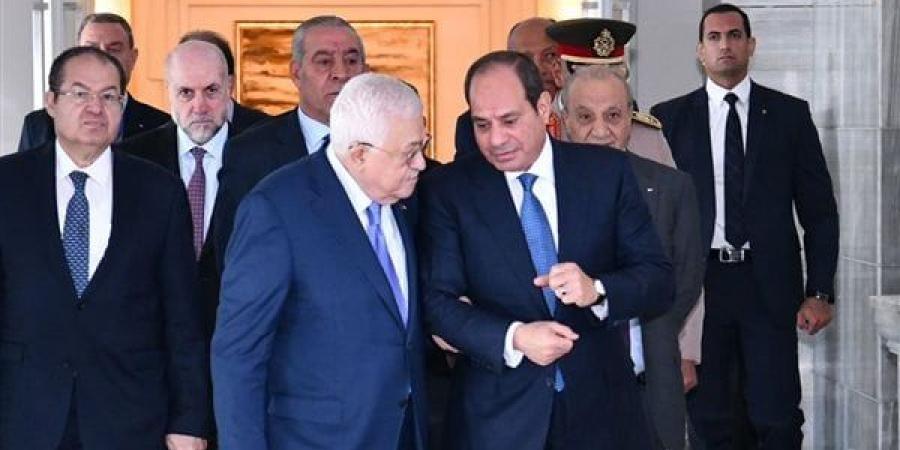 السيسي يؤكد لعباس موقف مصر الثابت الداعم للسلطة الفلسطينية وضرورة توحيد الجهود - أخبار كلمتك