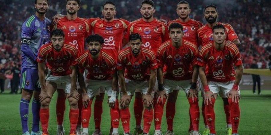 الرياضة -   12:10  - 113 لاعبًا شاركوا في تتويج الأهلي بكأس السوبر المصري عبر التاريخ - أخبار كلمتك