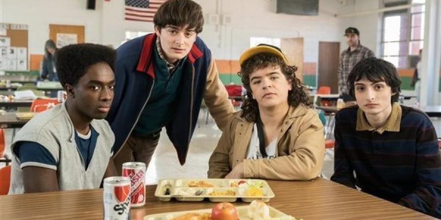 صور جديدة من كواليس الموسم الأخير لمسلسل STRANGER THINGS - أخبار كلمتك